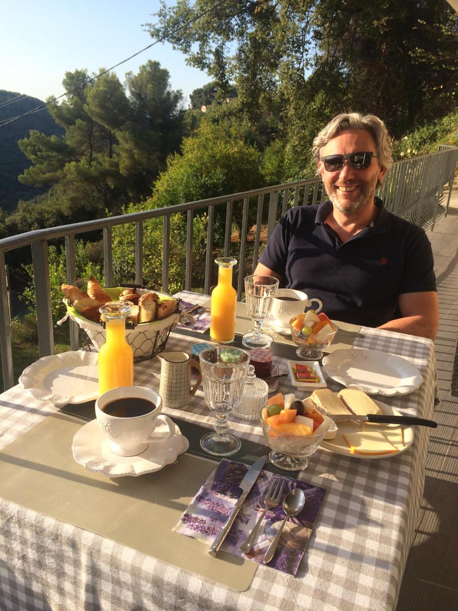 Au Pied Des Baous Bed and Breakfast Vence Eksteriør billede